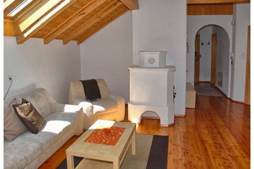 Italia Privát Falzes, Esterno